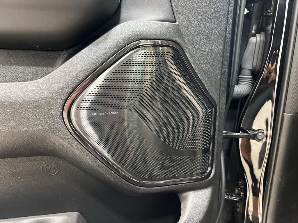 new 2025 Ram 1500 car, priced at $70,733