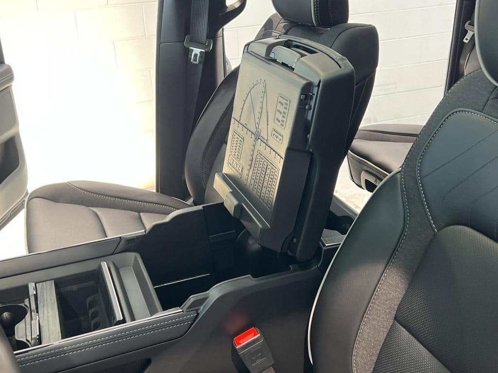 new 2025 Ram 1500 car, priced at $70,733