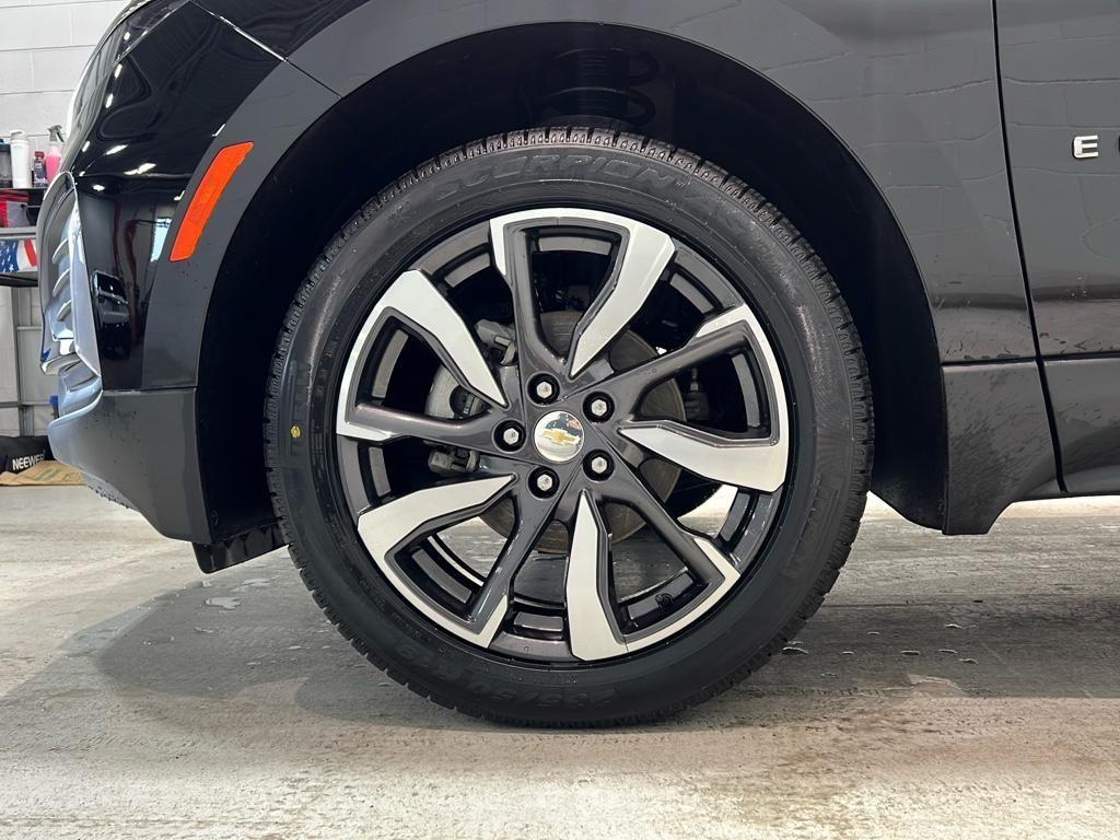 used 2022 Chevrolet Equinox car, priced at $23,895