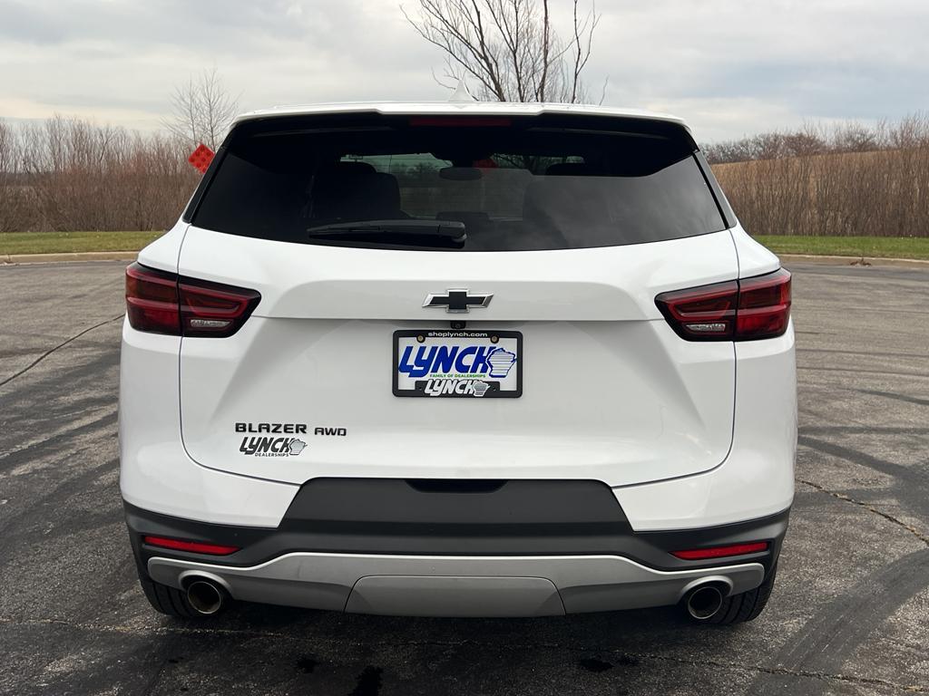 used 2024 Chevrolet Blazer car, priced at $30,995