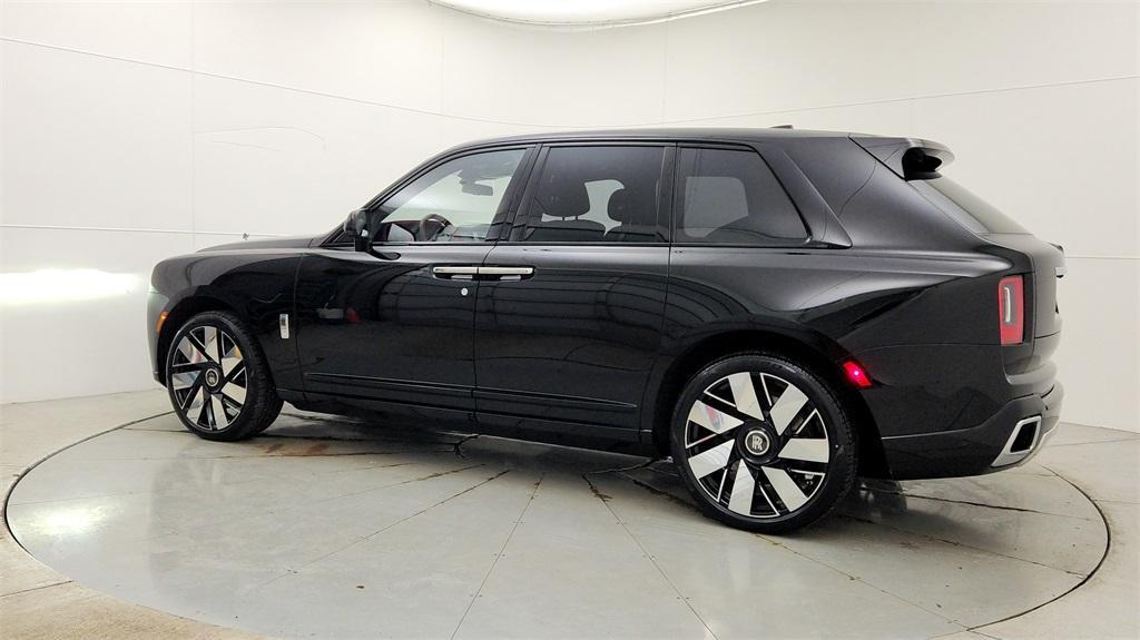 new 2025 Rolls-Royce Cullinan car, priced at $528,025