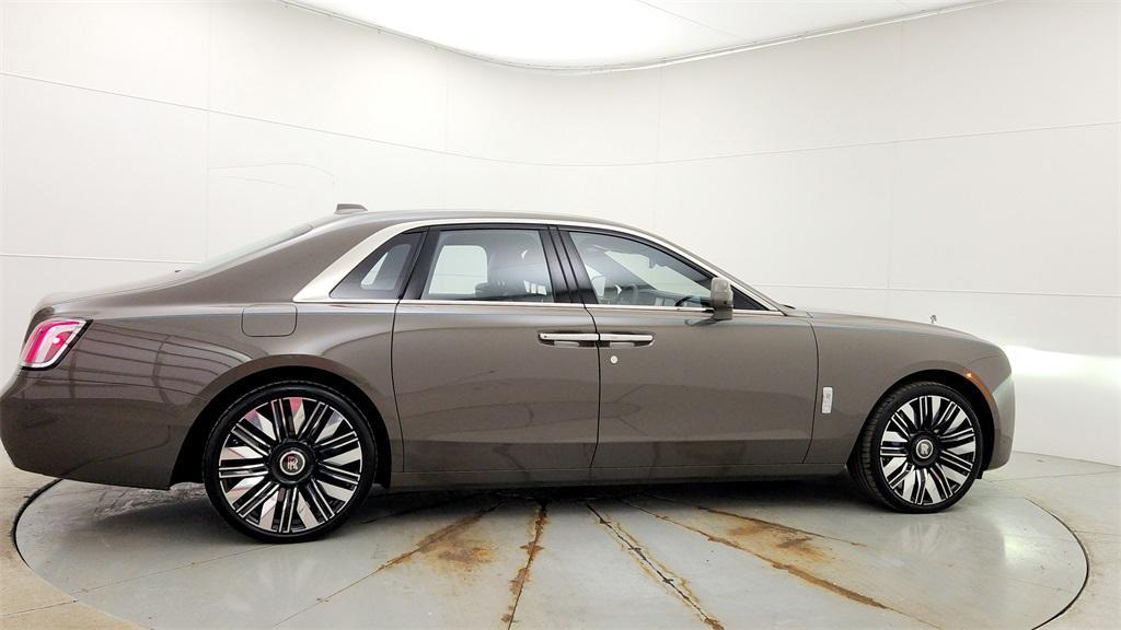 new 2025 Rolls-Royce Ghost car, priced at $500,625