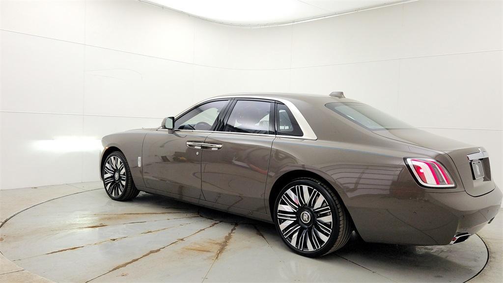 new 2025 Rolls-Royce Ghost car, priced at $500,625