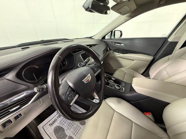 used 2022 Cadillac XT4 car, priced at $25,999