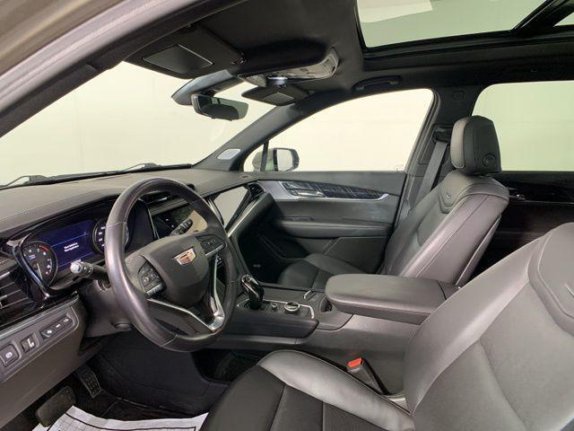 used 2023 Cadillac XT6 car, priced at $42,764