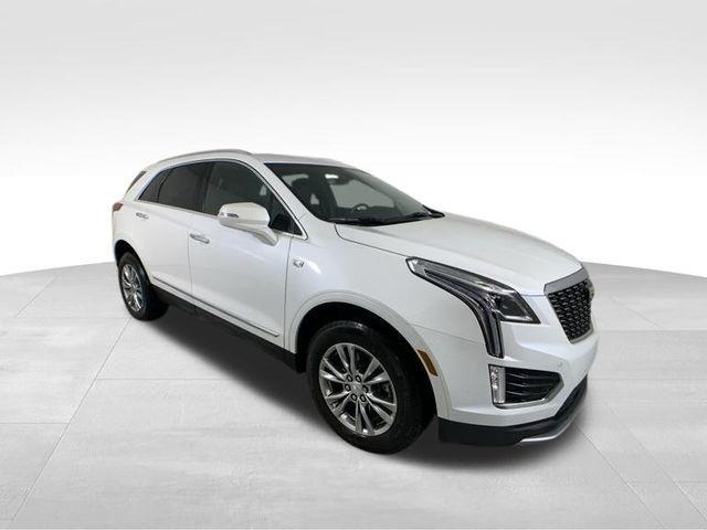 used 2022 Cadillac XT5 car, priced at $31,492