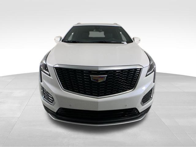 used 2022 Cadillac XT5 car, priced at $31,492