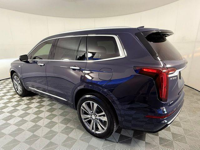 new 2025 Cadillac XT6 car, priced at $65,614