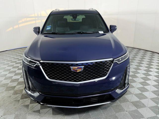 new 2025 Cadillac XT6 car, priced at $65,614