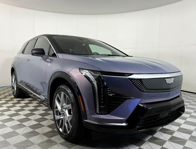 new 2025 Cadillac OPTIQ car, priced at $55,914