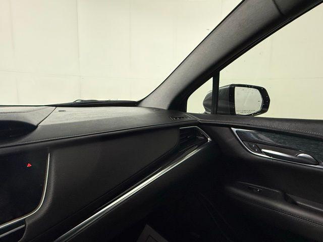 used 2022 Cadillac XT5 car, priced at $33,999