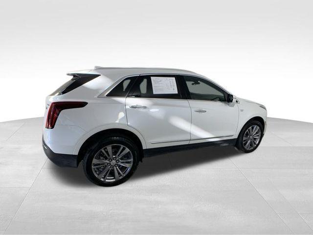 used 2024 Cadillac XT5 car, priced at $45,980