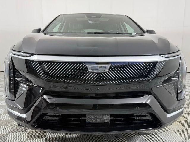 new 2025 Cadillac OPTIQ car, priced at $54,390