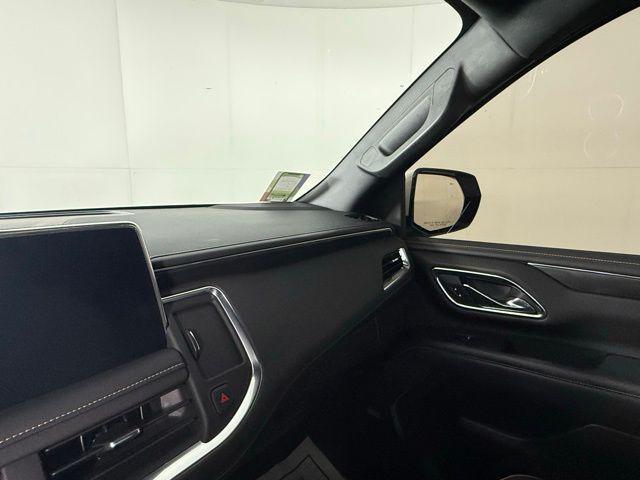 used 2021 GMC Yukon car, priced at $48,679