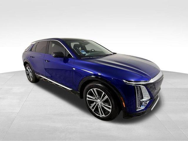 new 2024 Cadillac LYRIQ car