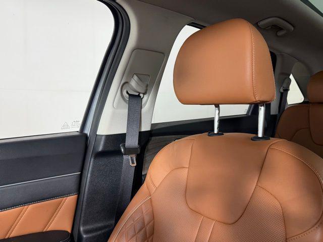 used 2022 Kia Sorento car, priced at $32,492