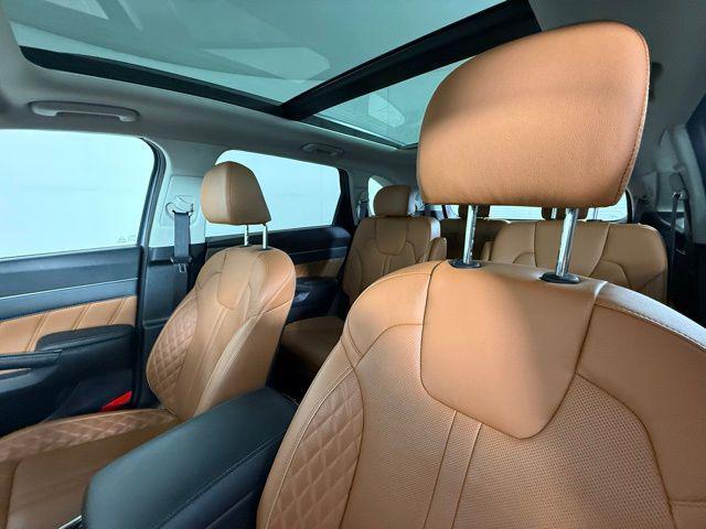 used 2022 Kia Sorento car, priced at $32,492