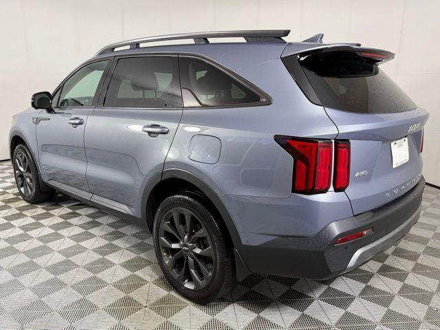 used 2022 Kia Sorento car, priced at $32,492