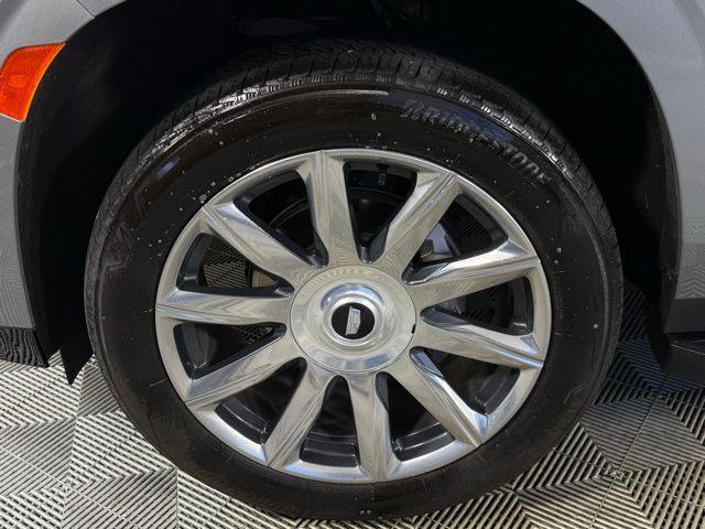 used 2023 Cadillac Escalade car, priced at $76,999