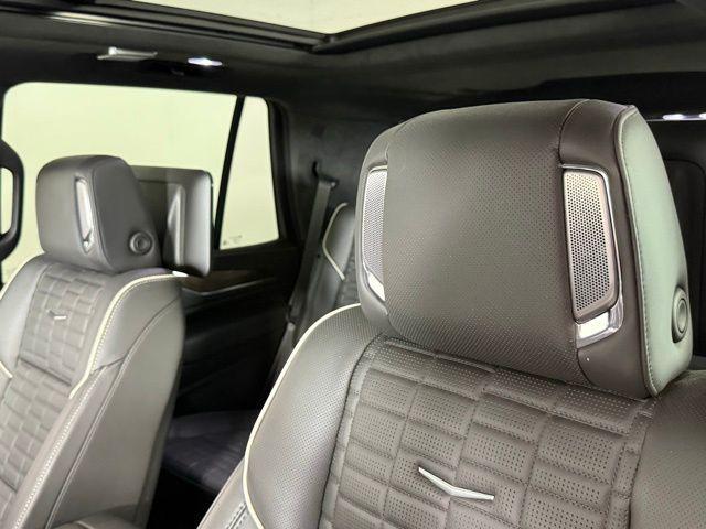 used 2023 Cadillac Escalade car, priced at $76,999