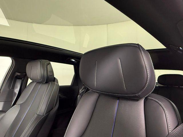 new 2025 Cadillac LYRIQ car, priced at $60,914