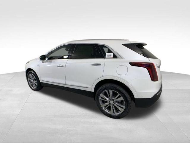 new 2025 Cadillac XT5 car, priced at $58,235