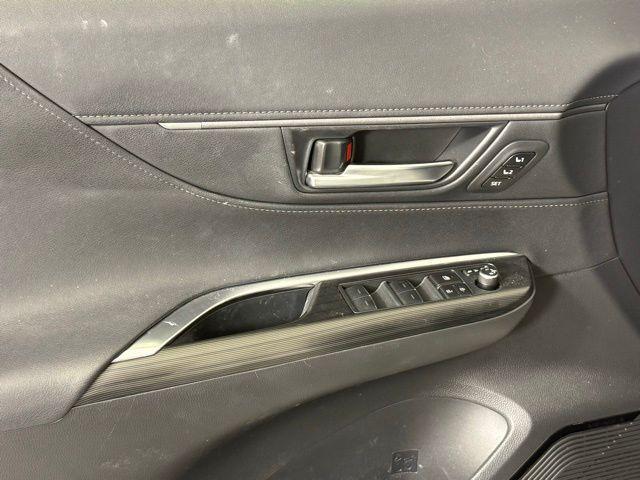 used 2021 Toyota Venza car, priced at $20,989