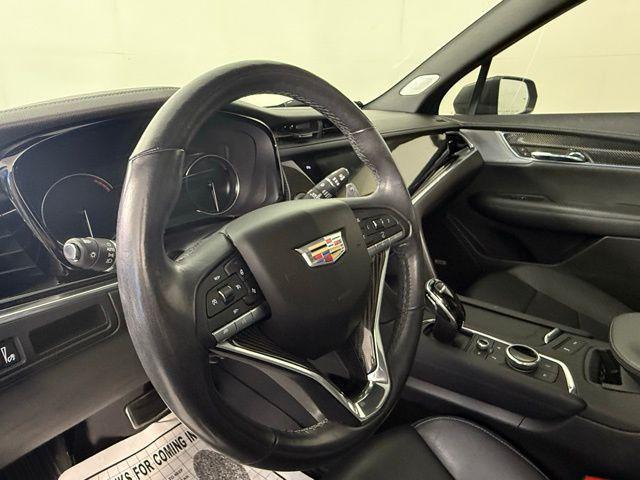 used 2020 Cadillac XT6 car, priced at $28,299