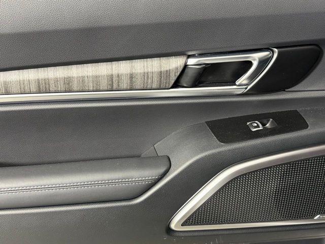 used 2025 Kia Telluride car, priced at $37,750