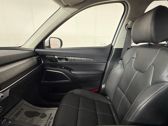 used 2025 Kia Telluride car, priced at $37,750