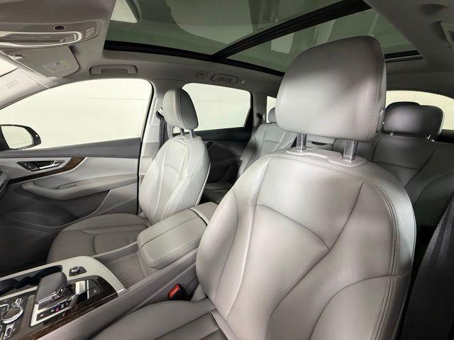 used 2019 Audi Q7 car, priced at $20,250
