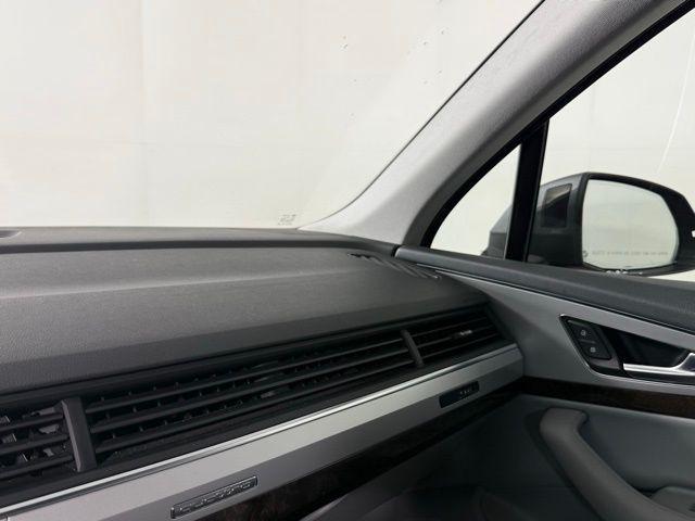 used 2019 Audi Q7 car, priced at $20,250