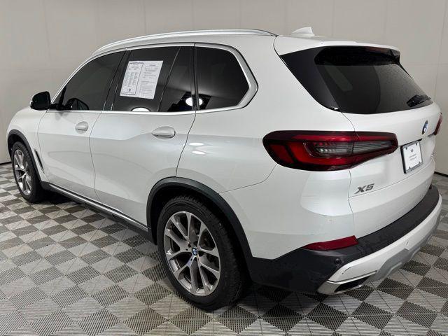 used 2022 BMW X5 car, priced at $38,999