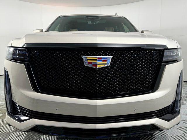 used 2022 Cadillac Escalade car, priced at $77,991