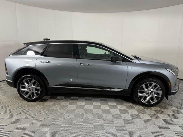 used 2025 Cadillac OPTIQ car, priced at $44,998