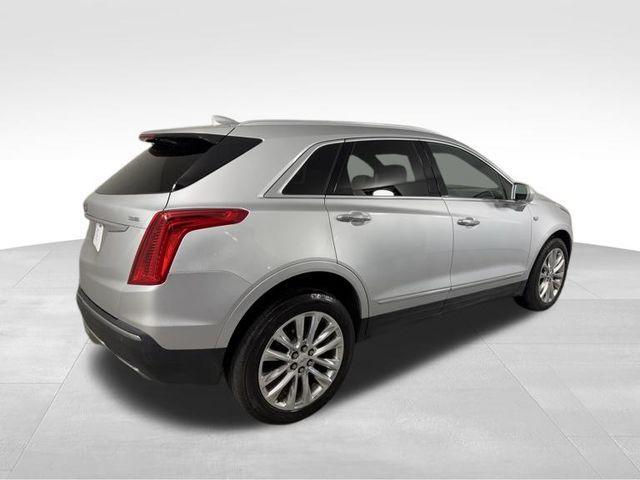 used 2017 Cadillac XT5 car, priced at $19,997