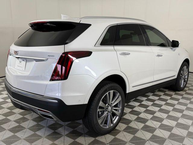 new 2025 Cadillac XT5 car, priced at $57,165