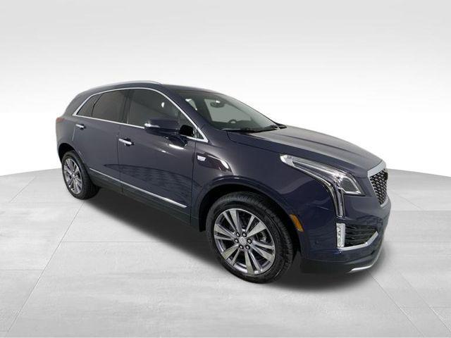 new 2025 Cadillac XT5 car, priced at $56,190