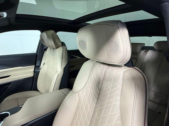 new 2025 Cadillac LYRIQ car, priced at $75,005