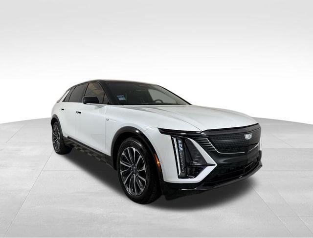 new 2025 Cadillac LYRIQ car, priced at $62,614