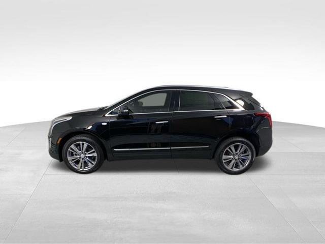 new 2025 Cadillac XT5 car, priced at $57,635