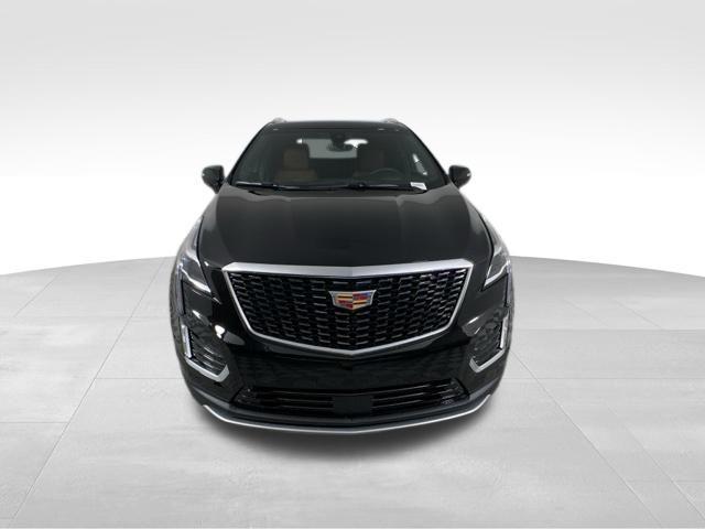 new 2025 Cadillac XT5 car, priced at $57,635