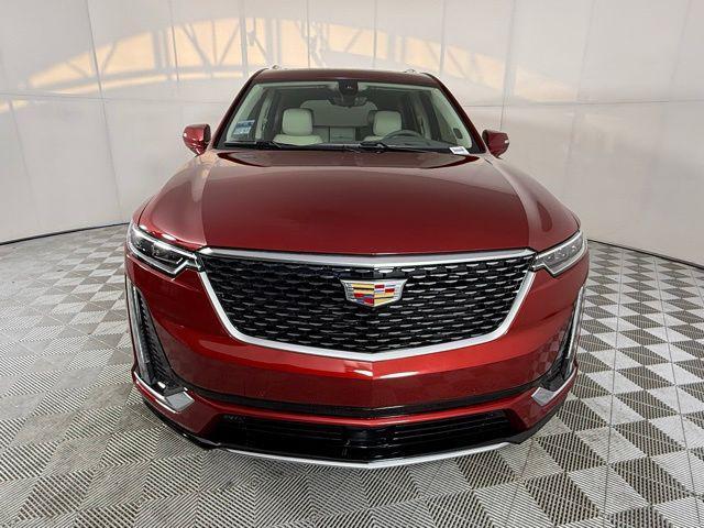 new 2025 Cadillac XT6 car, priced at $63,115