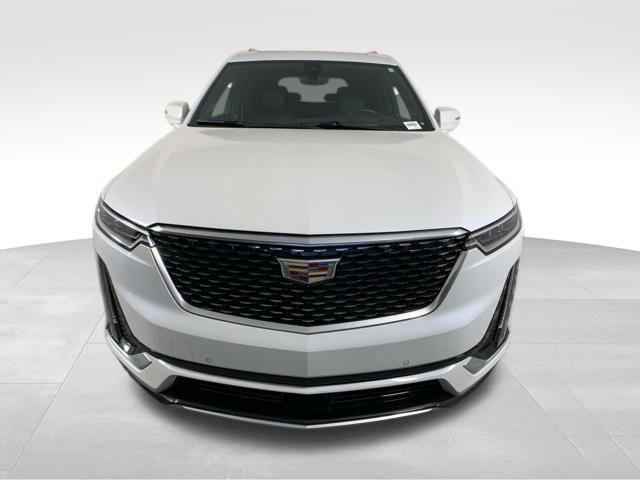 used 2023 Cadillac XT6 car, priced at $43,894