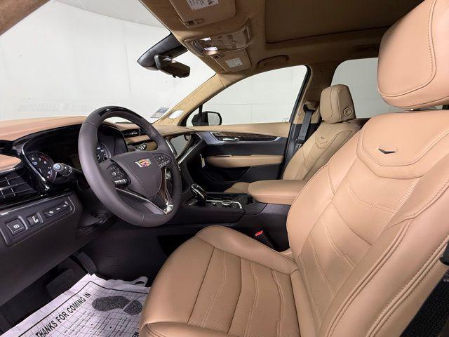new 2025 Cadillac XT6 car, priced at $73,065