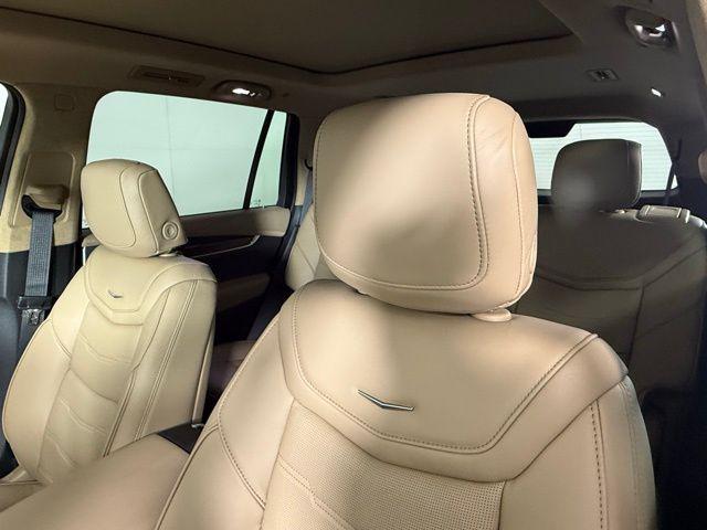 new 2025 Cadillac XT6 car, priced at $73,065