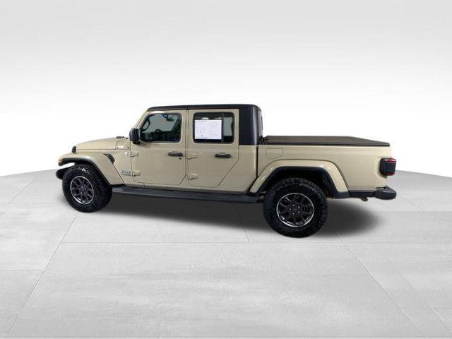 used 2022 Jeep Gladiator car, priced at $31,290