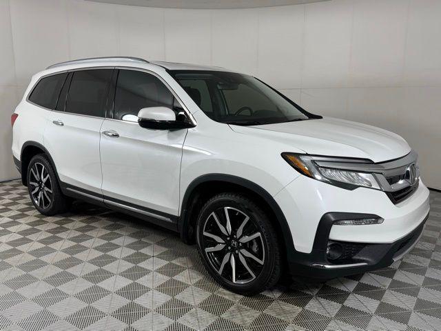 used 2022 Honda Pilot car, priced at $33,999