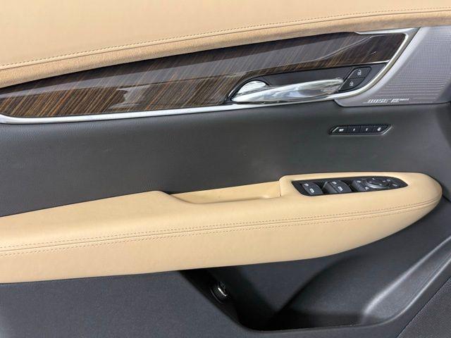 new 2025 Cadillac XT6 car, priced at $75,665