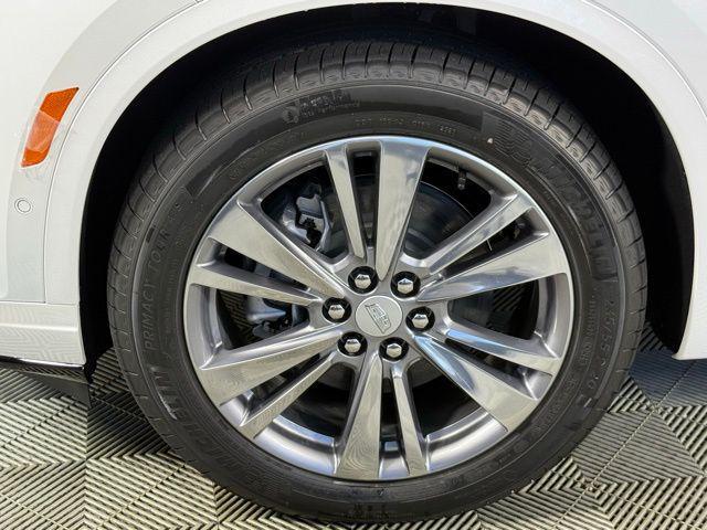 new 2025 Cadillac XT6 car, priced at $75,665